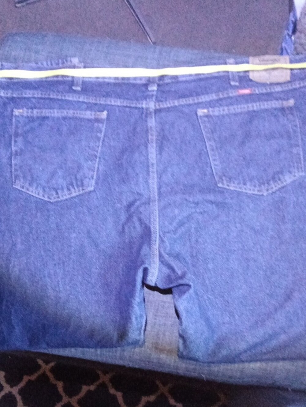 Wrangler Men's Indigo Relaxed Fit Jeans - Picture 3 of 7